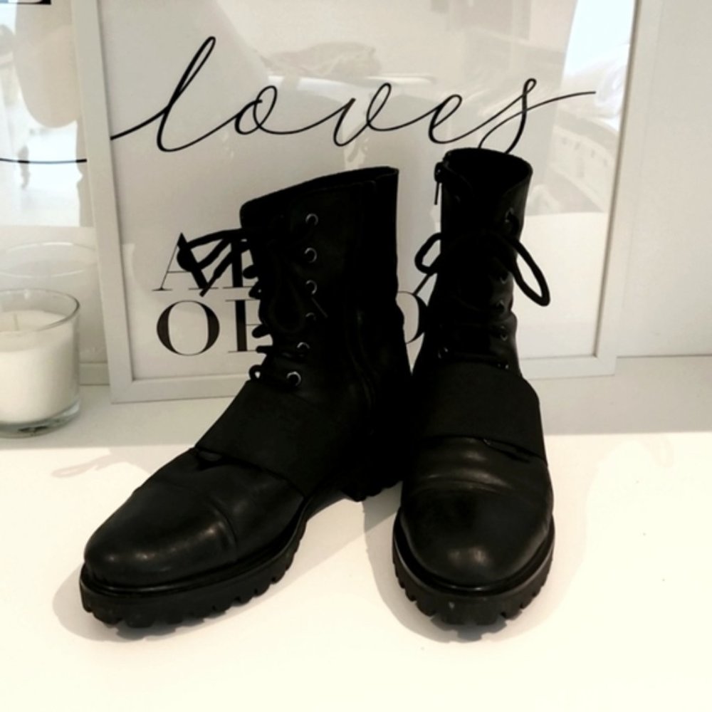 Black soft calfskin leather combat motorcycle Chelsea boots made in Italy - Picture 12 of 12